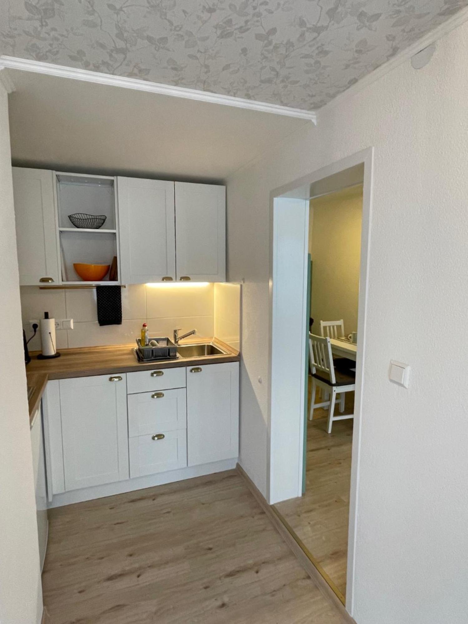 Bo'S Apartment 35 ชเวบิชฮัลล์ ภายนอก รูปภาพ