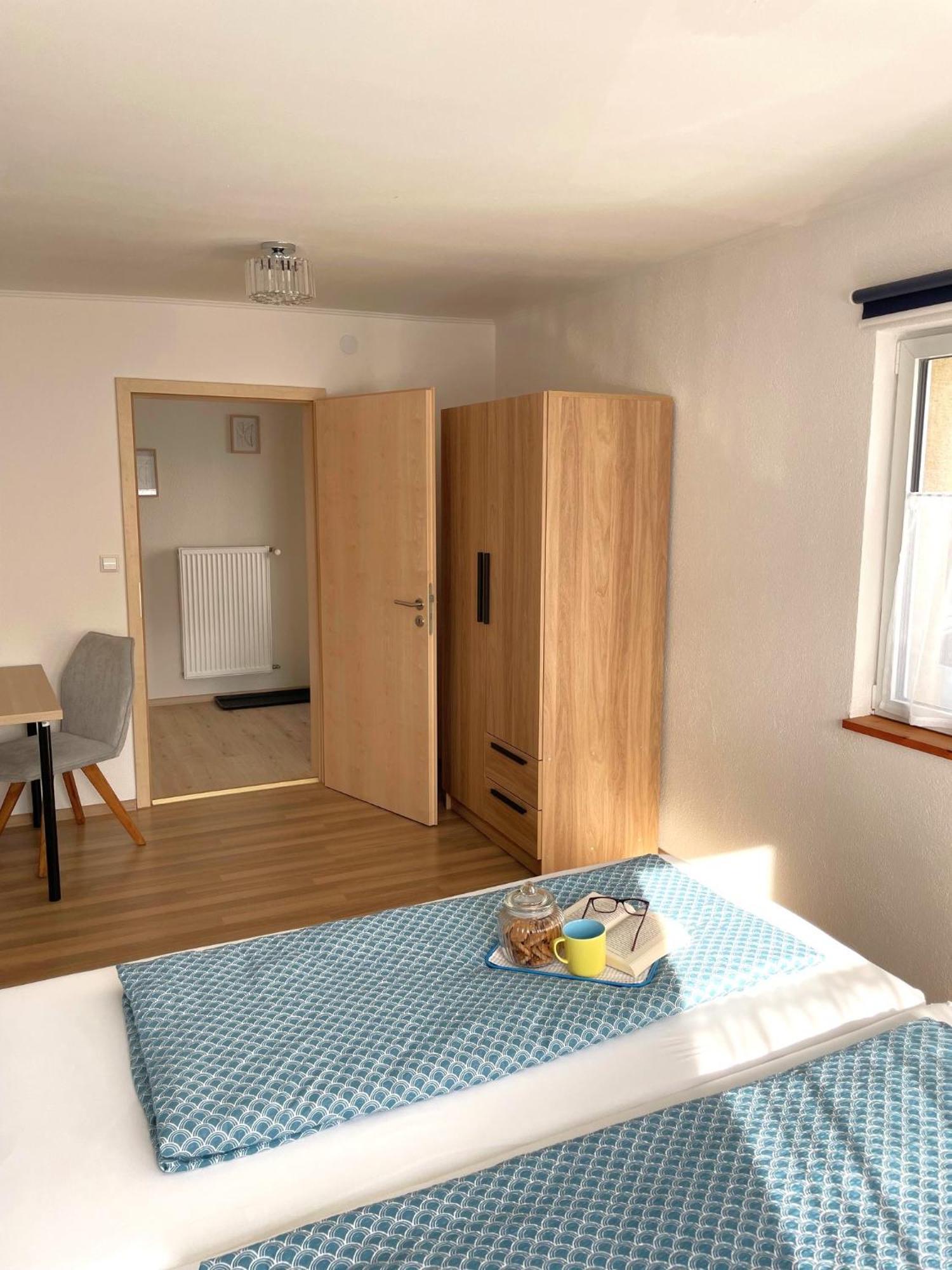 Bo'S Apartment 35 ชเวบิชฮัลล์ ภายนอก รูปภาพ